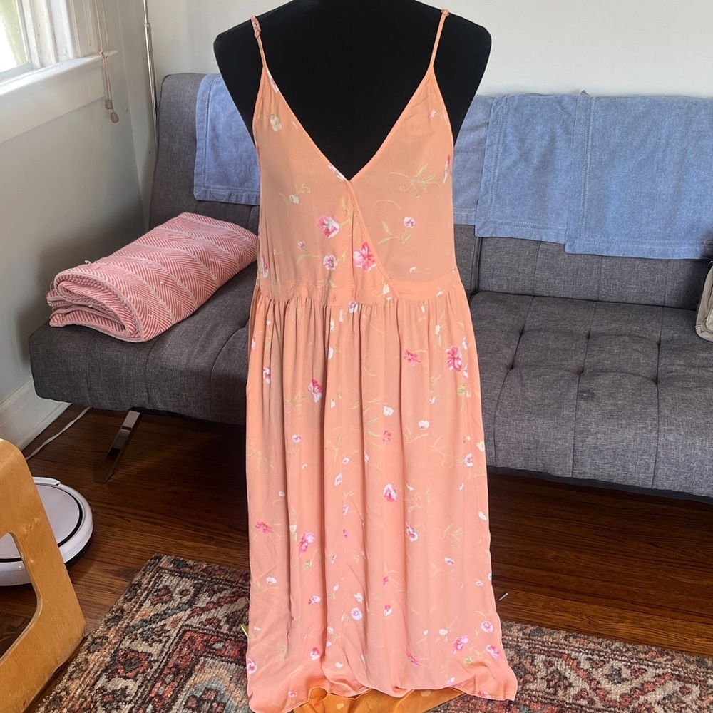 Christy Dawn Coral Floral "The Lincoln"  Dress. Size Small (?)